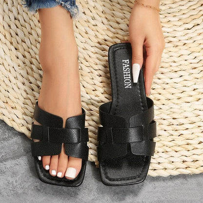 Hally - Elegant designer slippers