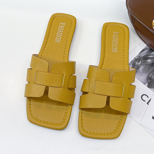 Hally - Elegant designer slippers