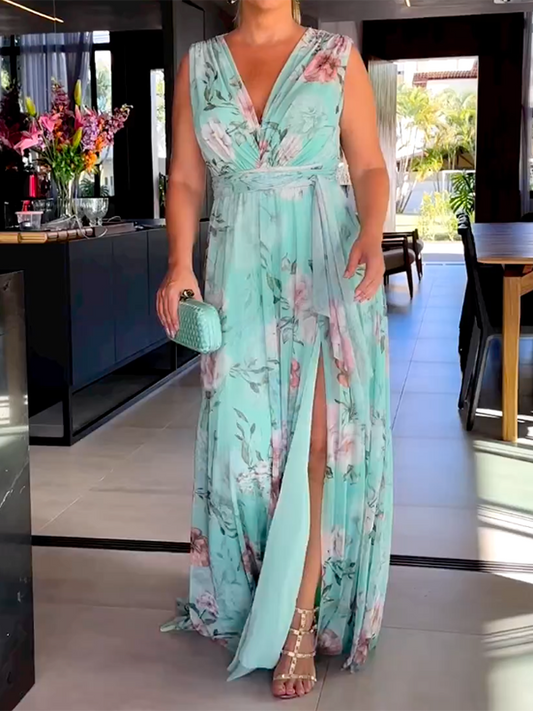 BENTE - V-neck sleeveless dress with side slit