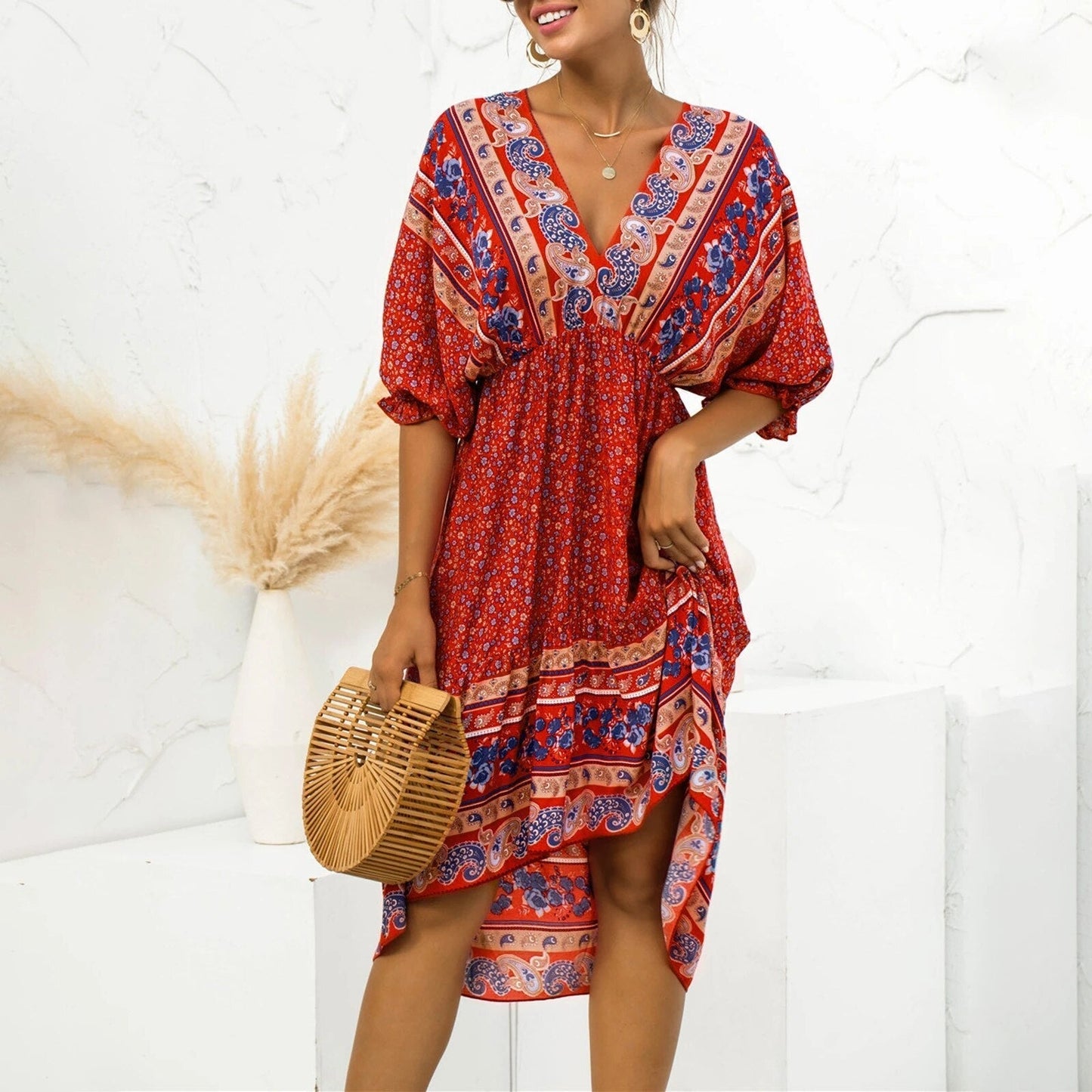 LAILA - Dress with floral pattern