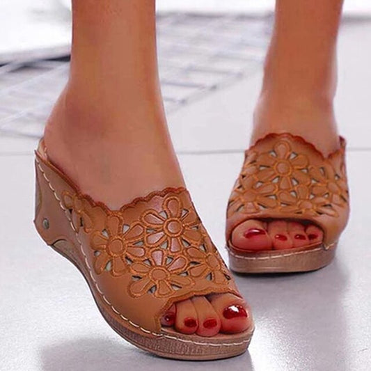 SAMANTHA - Orthopaedic hollow sandals