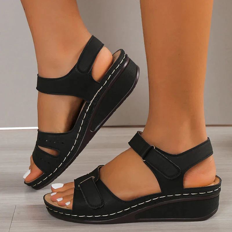 CALLIE - Orthopaedic elegant sandals