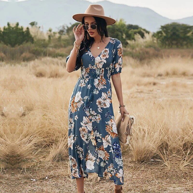Kendra - Stylish flowered dress