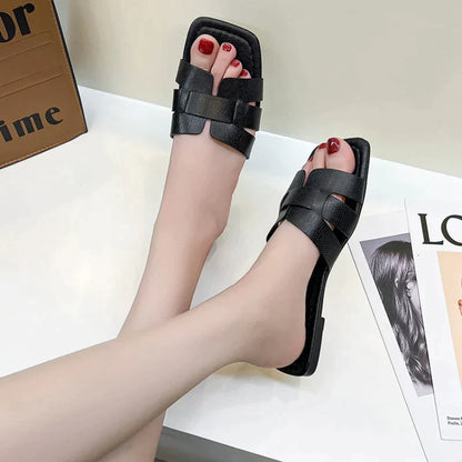 Hally - Elegant designer slippers