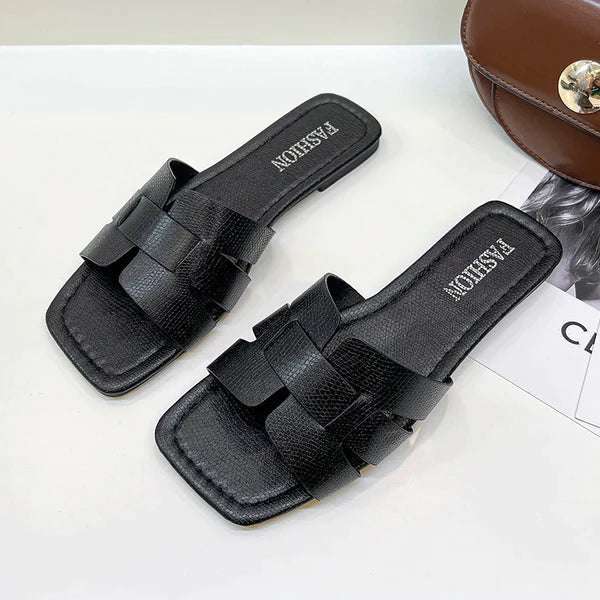 Hally - Elegant designer slippers