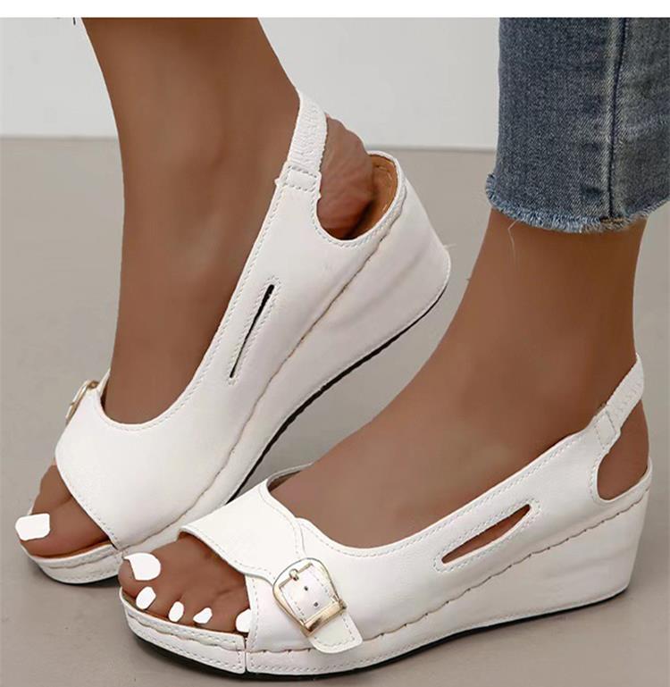Helga - Orthopaedic sandals for women