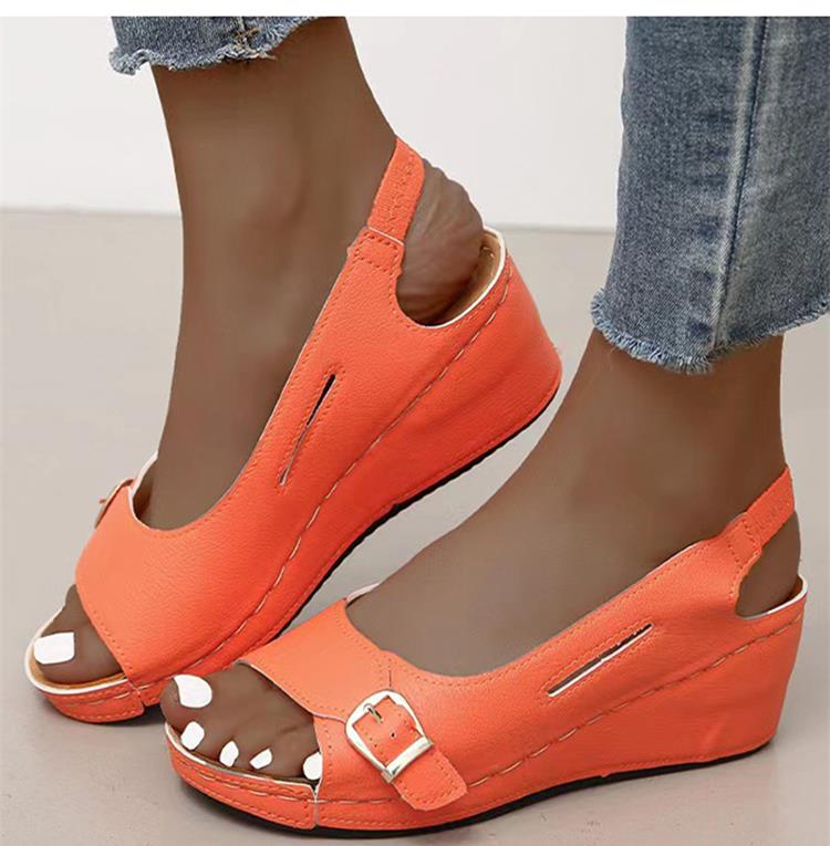 Helga - Orthopaedic sandals for women
